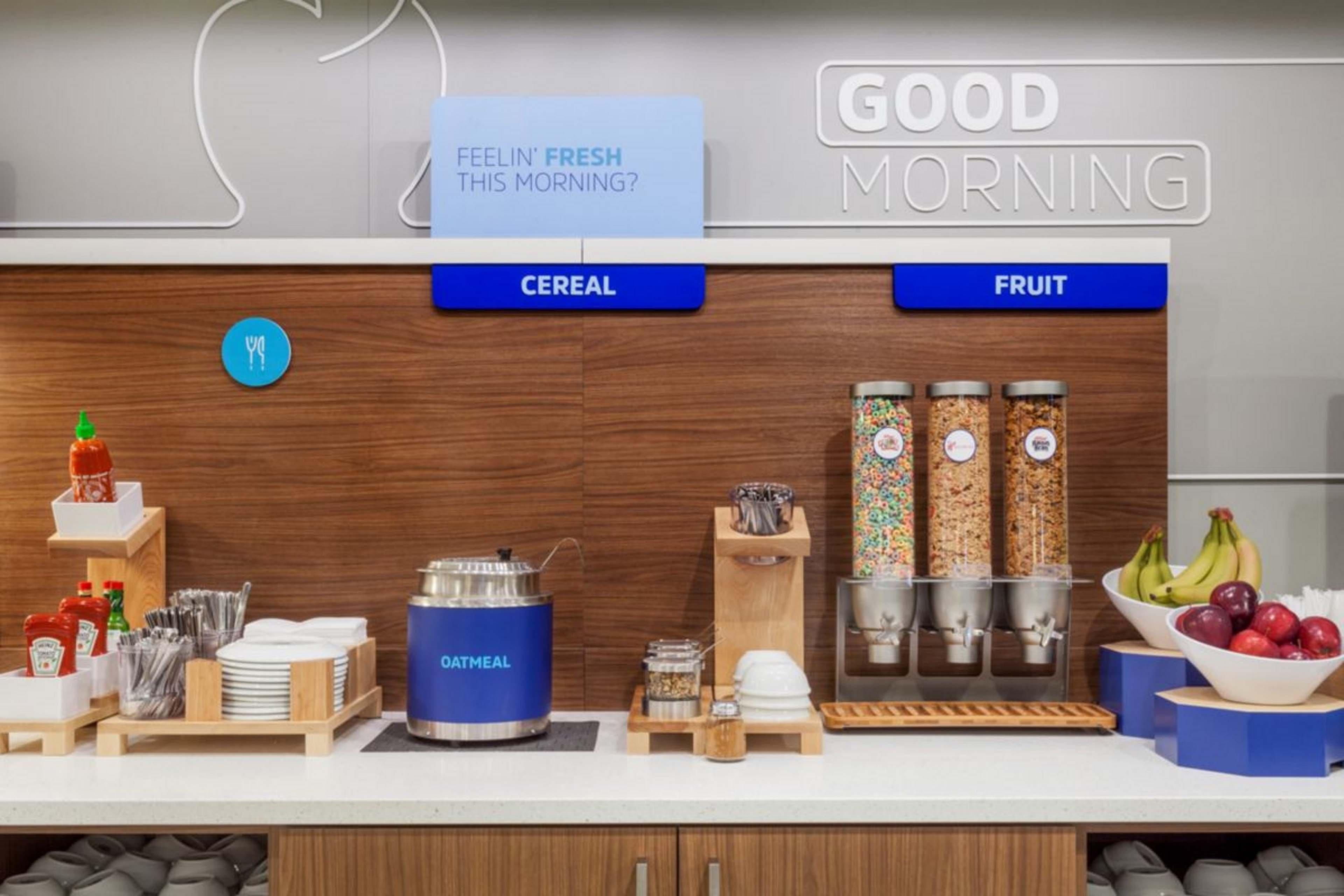 Holiday Inn Express & Suites Springfield By Ihg Екстериор снимка